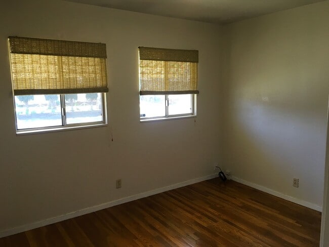 Photo - 1109 2nd St