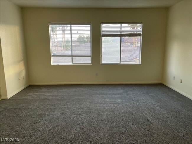 Photo - 191 Tayman Park Ave