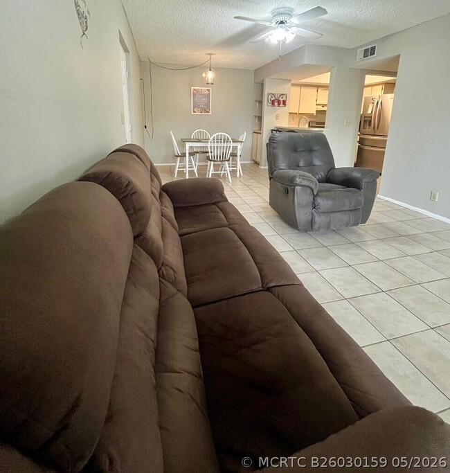 Photo - 1537 SE Royal Green Cir Unit E204