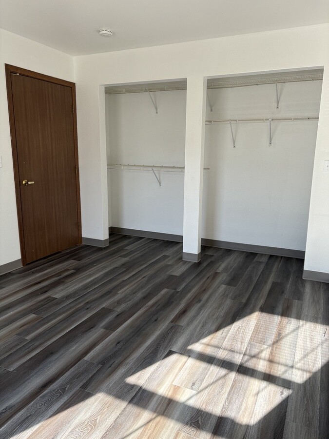 Hidden Glen - Hidden Glen