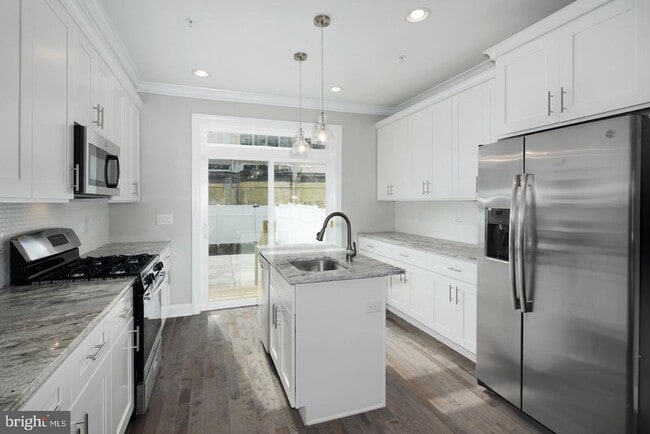 Photo - 220 Cecil B. Moore Ave