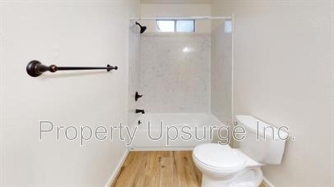 Photo - 3980 Churn Crk Rd Unidad 36