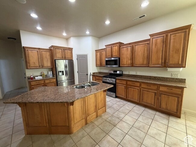 2596 Hidden Canyon Dr