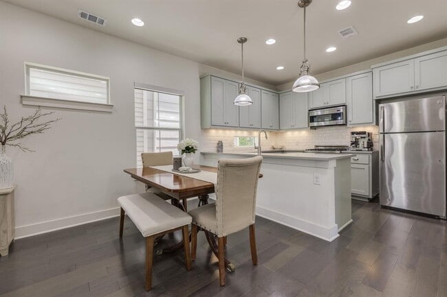 Photo - 1101 Euphoria Bend Unit 37