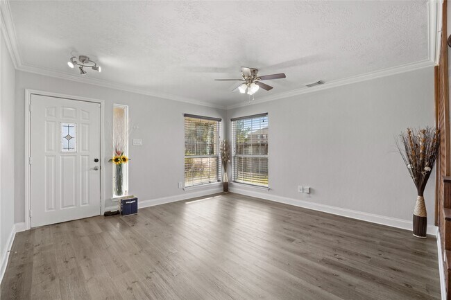 Photo - 14942 Gray Ridge Dr