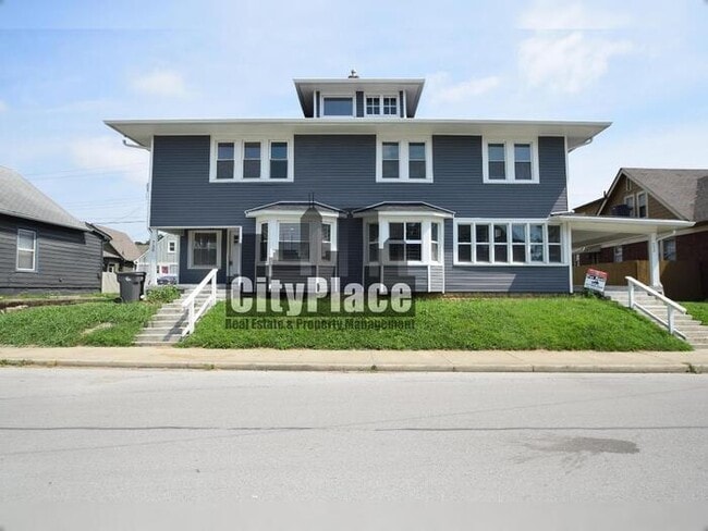 Building Photo - 750 Cottage Ave