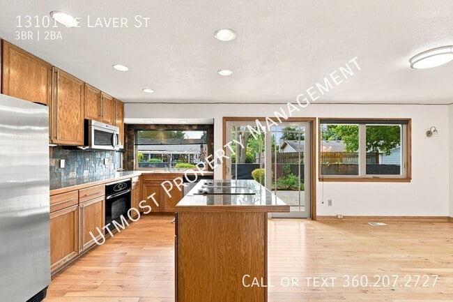 Photo - 13101 SE Laver St