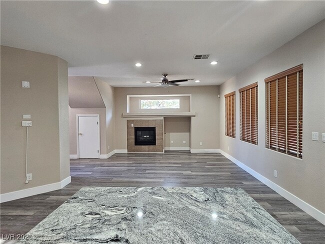 Building Photo - 616 W Blackbird Knoll Ct Rental