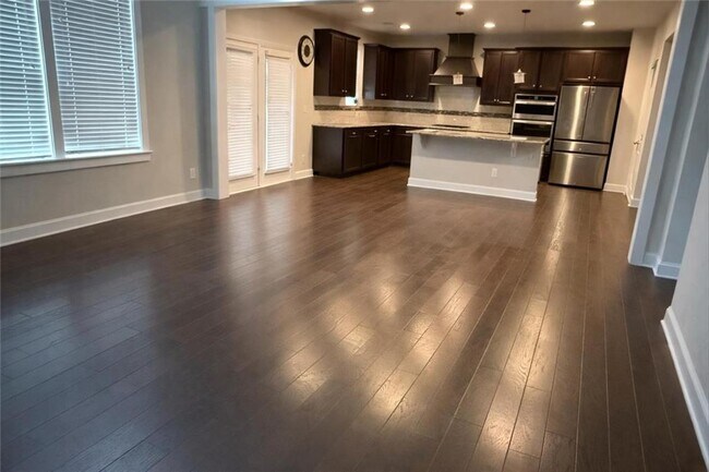 Photo - 1750 Dahlia Dr