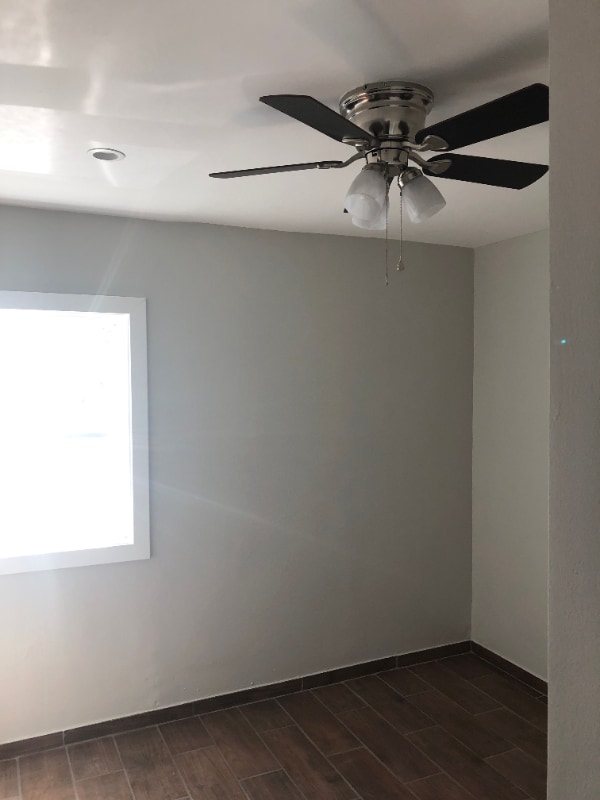 Photo - 11818 Main St Unidad 3