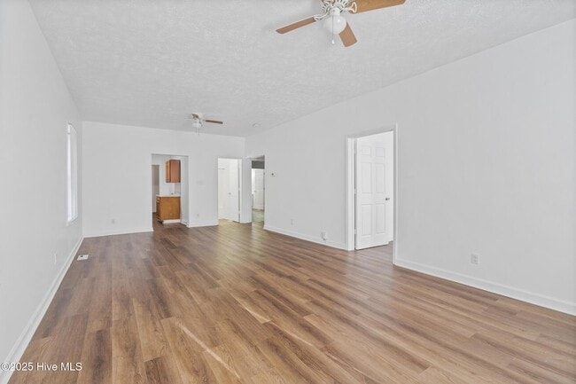 Photo - 116 Hannah Pickett 7th Ave