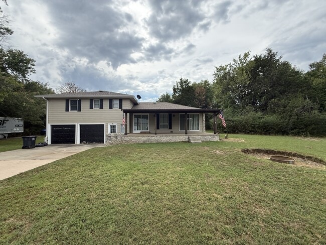 19637 County Rd 1546