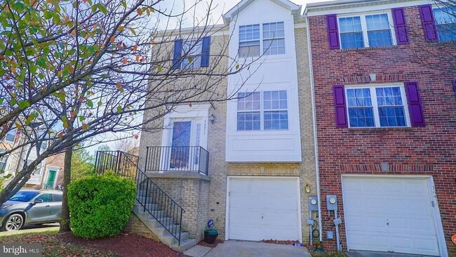 Building Photo - 16417 Eves Ct