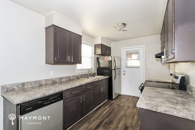 Photo - 2807 Glenn Hills Dr