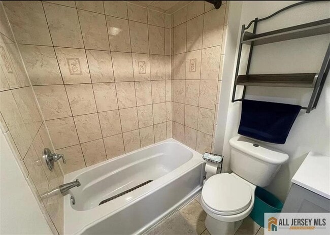 Photo - 802 Meadow Ct Unit 802