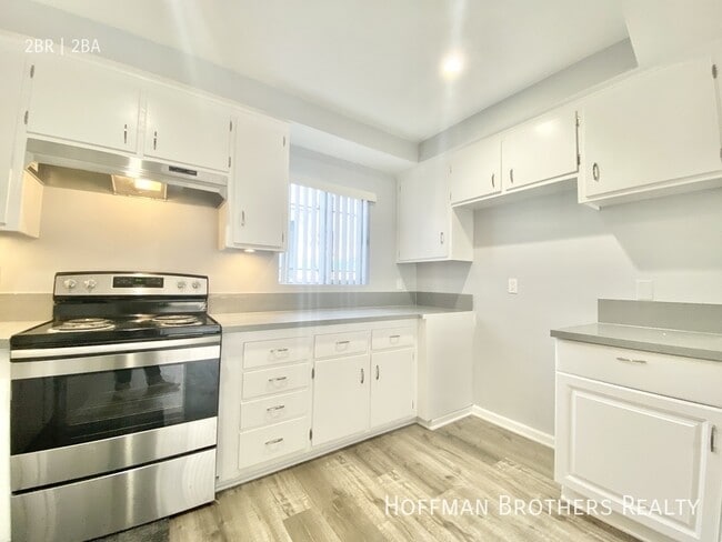 Photo - 11502 Eucalyptus Ave Unidad B