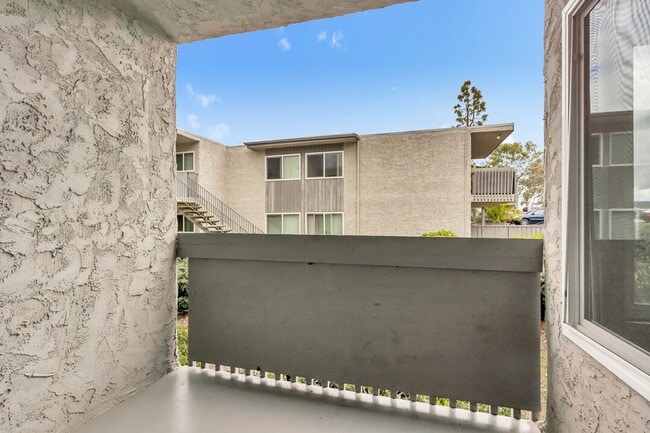 Grossmont Bluffs
