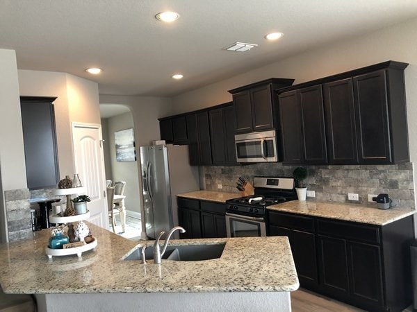 Photo - 5703 Freeport Leaf