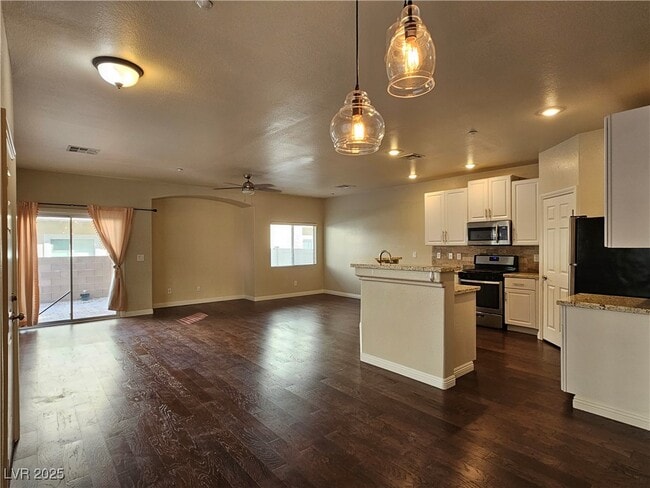 Photo - 5545 Dueces Wild Ct