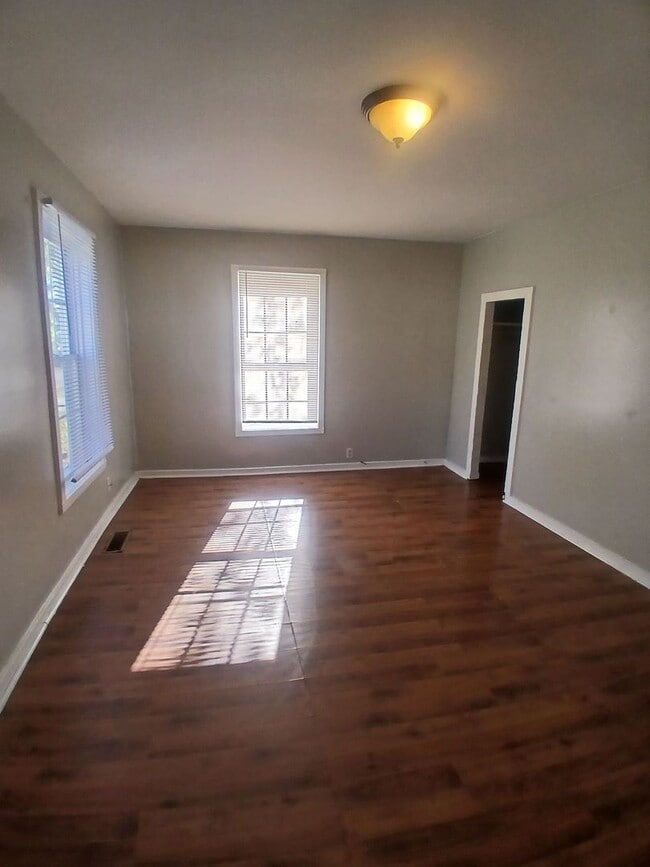 Photo - For Rent: 2BR/1BA Home in Muncie!