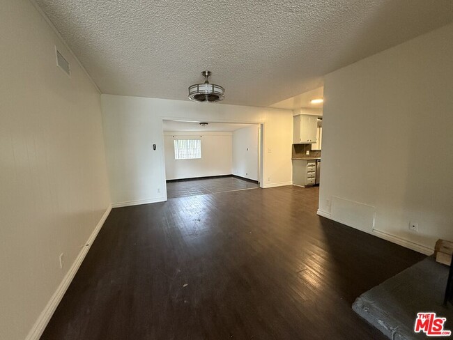 Photo - 7538 Fair Ave