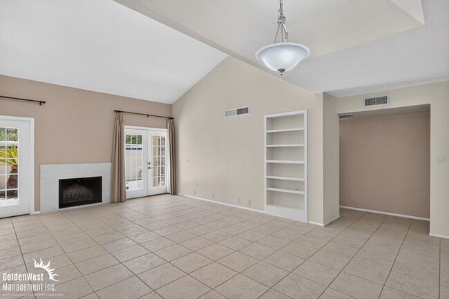 Photo - Beautiful 2Bdm 2Ba Home Located in the Biltmore Area!