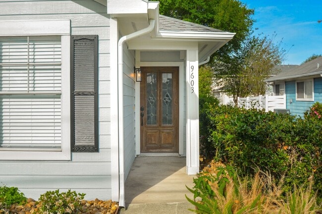 Photo - 9603 Farrell Dr