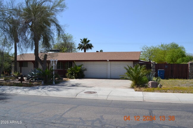 Photo - 658 S Palo Verde Dr