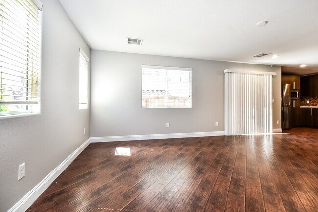 Photo - 3901 Bayamon St
