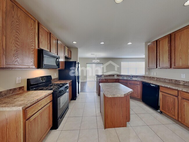 3504 Heron Island Dr