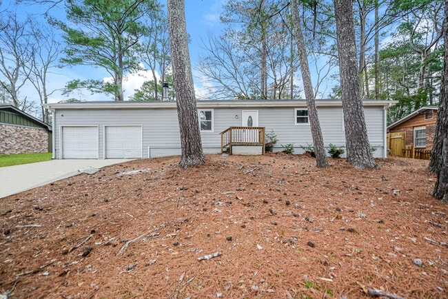 Building Photo - 3-Bedroom Home in Conyers, GA