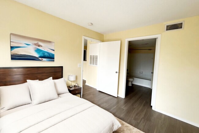 Photo - 4105 Tropical Isle Blvd Unidad 232