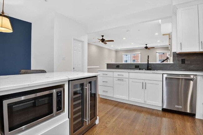 Photo - 504 N Thomas St