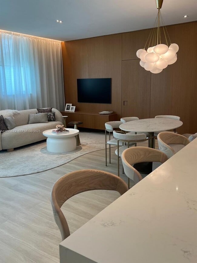 Photo - 31 SE 5th St Unit 3921