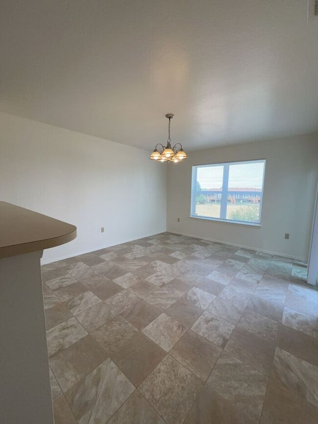 Photo - 1192 Dakota Dr