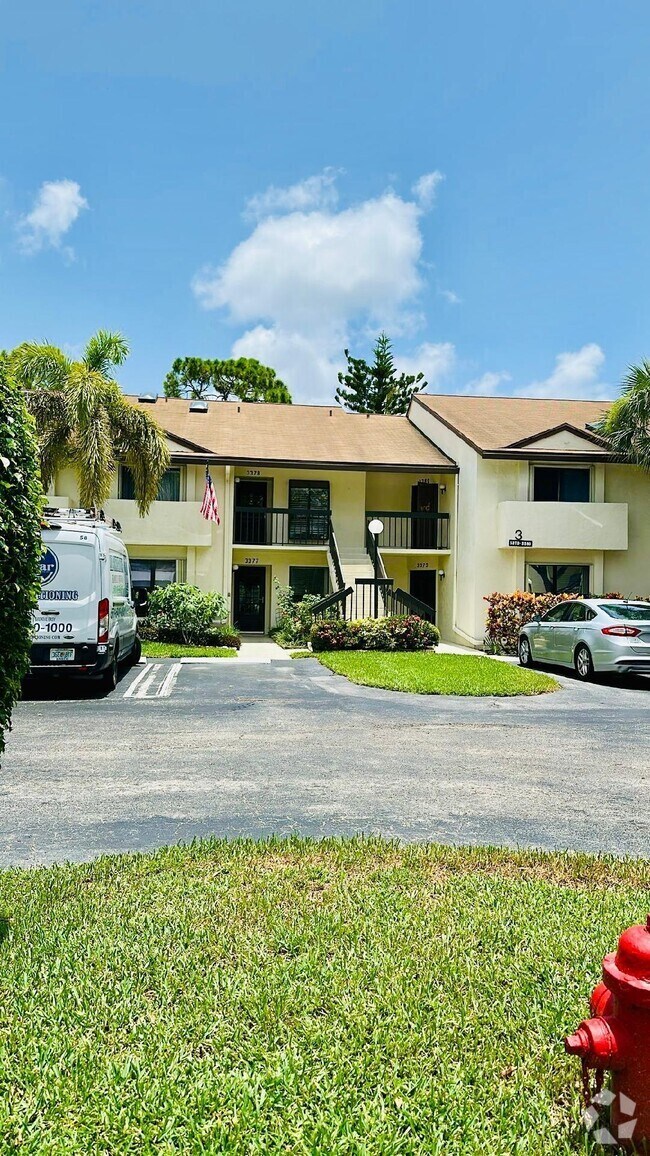 Building Photo - 3377 Lucerne Park Dr Rental