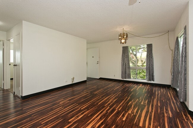 Photo - BEAUTIFUL 2 BD 1 BA 2 CAR TOWNHOME IN MILI...