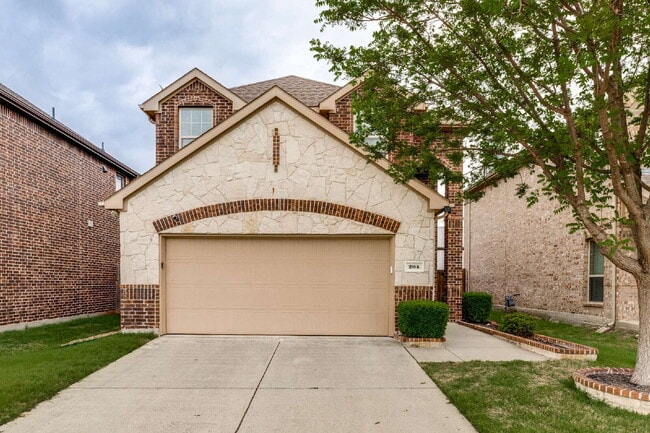 Building Photo - Modern Suburban Retreat in the Heart of McKinney