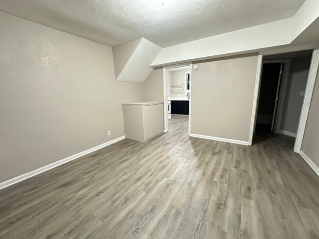 Photo - 4219 Springfield Blvd Unidad 1