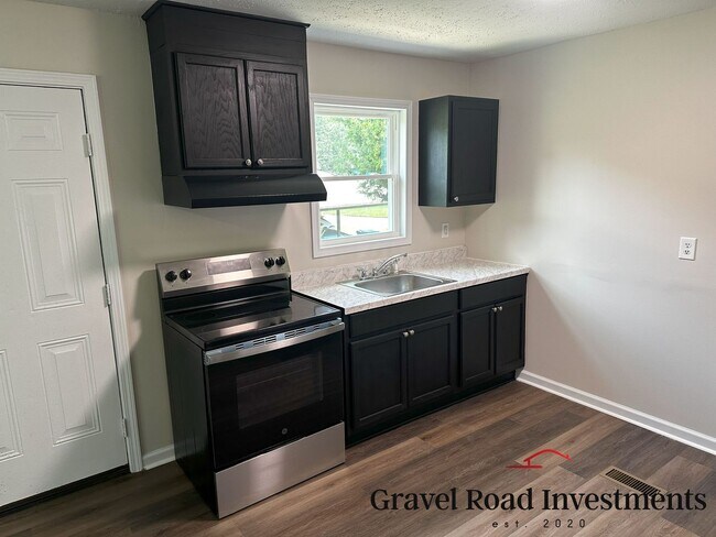 Photo - 3 Bedroom 1 Bath Home