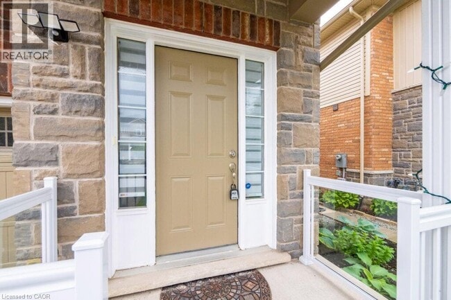 Photo - 4466 Saw Mill Dr