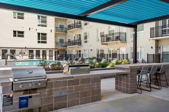 Photo - Arapahoe Square Apartments