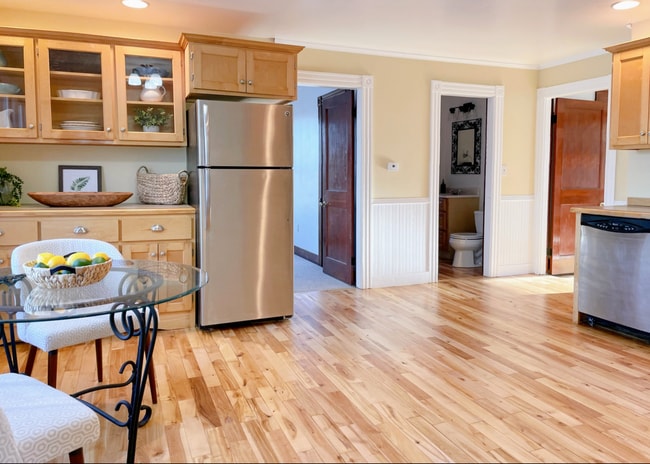 Photo - 147 Cleaves St Unit 2