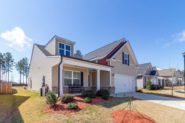 Photo - 4 Bedroom 2 Bath Canterbury Farms