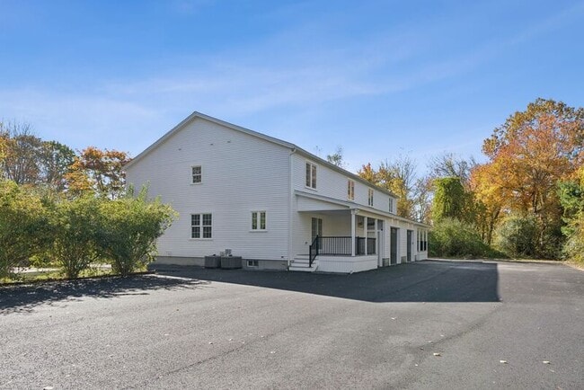 Photo - 16 Blacksmith Rd