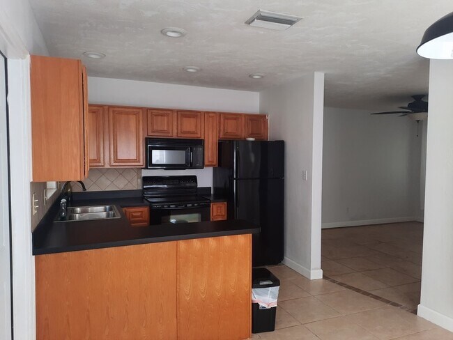 Photo - 3234 35th Ave N