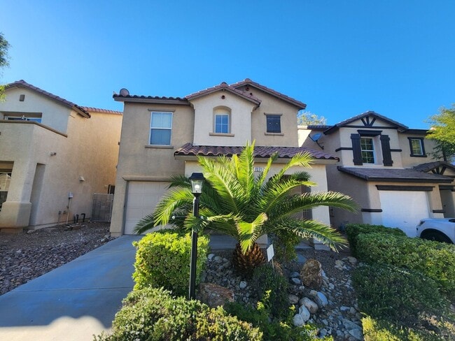 Building Photo - Great 2 Story Home in the SouthWest