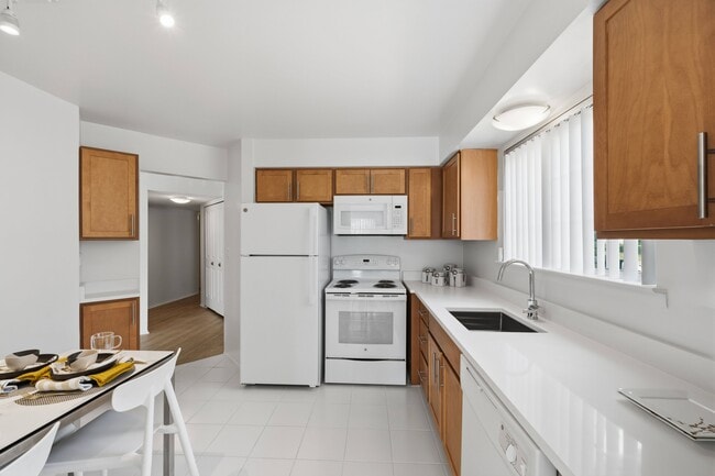 Aldingbrooke Apartments