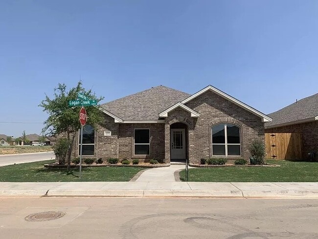 Photo - 1301 Logan Creek Rd