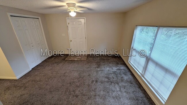 Photo - 618 Edgewood Ave Unit B